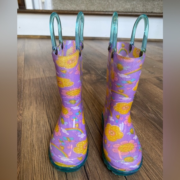 Western Chief Light Up Purple Rubber Rain Boots - Picture 5 of 8